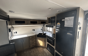 2022 Forest River RV Cherokee Alpha Wolf 28FK-L RV rental photo 5