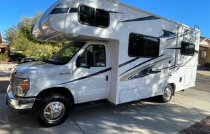 Easy Alaska RV for Couples & First-Timers