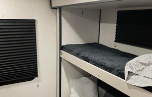TROPICAL ESCAPE BUNKHOUSE *FREE DELIVERY/SETUP*
