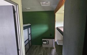 2021 Keystone RV Sprinter 32BH RV rental photo 17