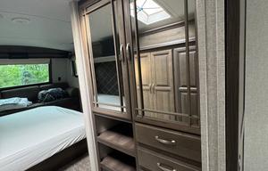 2018 Keystone RV Montana 3811MS RV rental photo 9