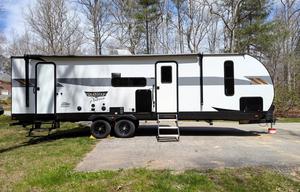 Wildwood Platinum | Ultimate Modern Bunkhouse