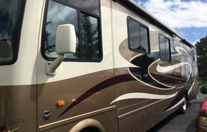 2013 Newmar Canyon Star