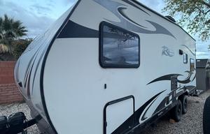 2018 Pacific Coachworks Rage'n 22EX