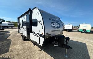 2025 Cherokee Wolf Pup Black Label 17JWBL RV rental photo 11
