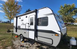 Soulshine Traveler Perfect for Couples and kids