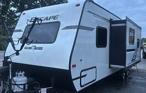 Ultimate Camping Escape 2020 KZ Escape E231BH