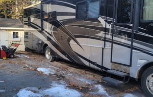 2007 Pace Arrow 38P RV rental photo 5
