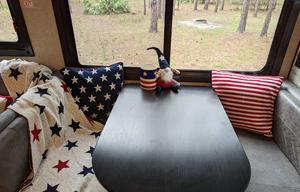 Disney and Beach Ready! 33' Jayco-Bunkhouse Slps 8