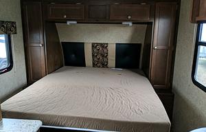 Like New: 2016 Sonic 200 VML Light Weight.