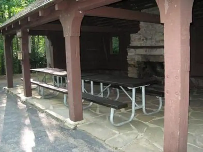 Grandview Shelter 1