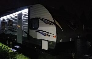 2017 Forest River 211SSXL Travel Trailer / Toyhauler