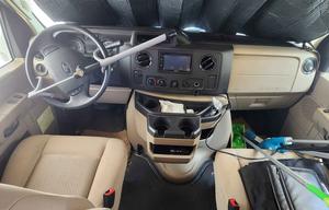 2016 Winnebago Minnie Winnie 31H