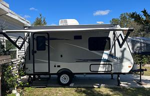 2017 Jayco Jay Feather X17Z