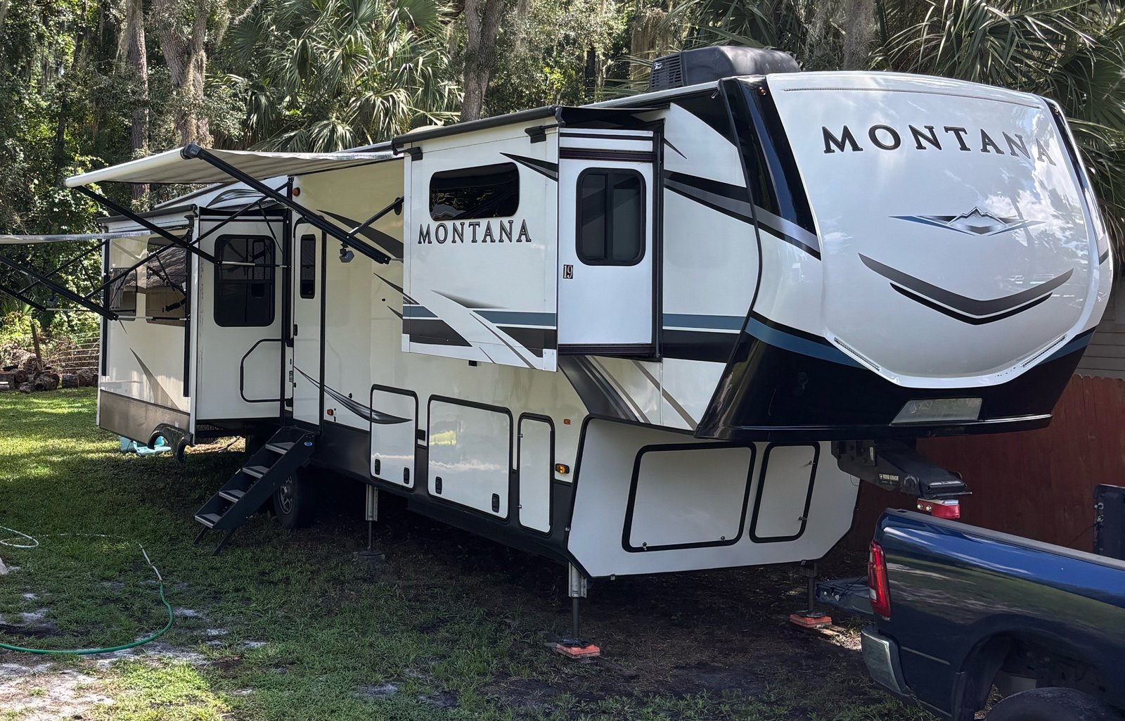 2021 Keystone RV Montana 3781RL