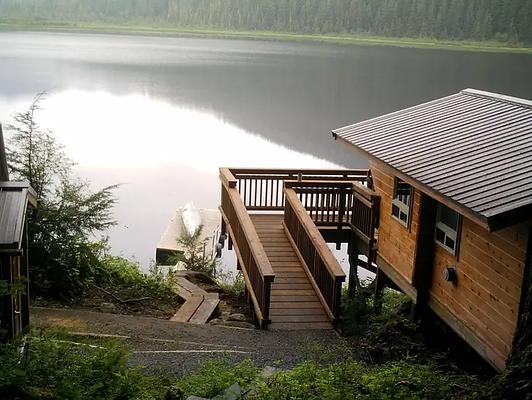 J15, Loop: AREA WINDFALL LAKE CABIN