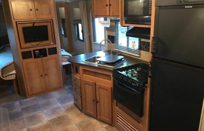 2012 Cruiser RV Shadow Cruiser 280QBS