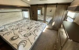 Sunstar Rentals 42 ft getaway