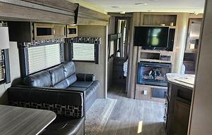 2018 Dutchmen RV Coleman Light 3015BH