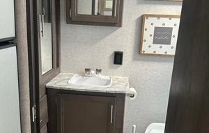 2020 Dutchmen RV Coleman Light 1805RB w/ Solar