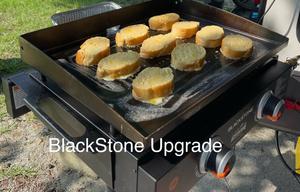 Rockwood Couples Coach w/ Outdoor Kitchen $99/wkdy