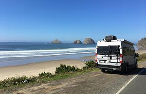 Adventure-Ready 2022 Tellaro | King Bed | WiFi