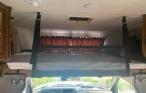 Family Friendly Class C motor home. Pet Friendly