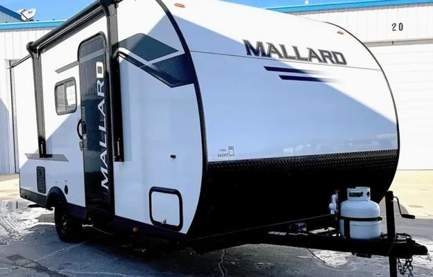 2025 Heartland Mallard 17bhl RV rental photo 1