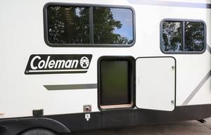 2025 Coleman Light - Perfect Size & Family Layout!