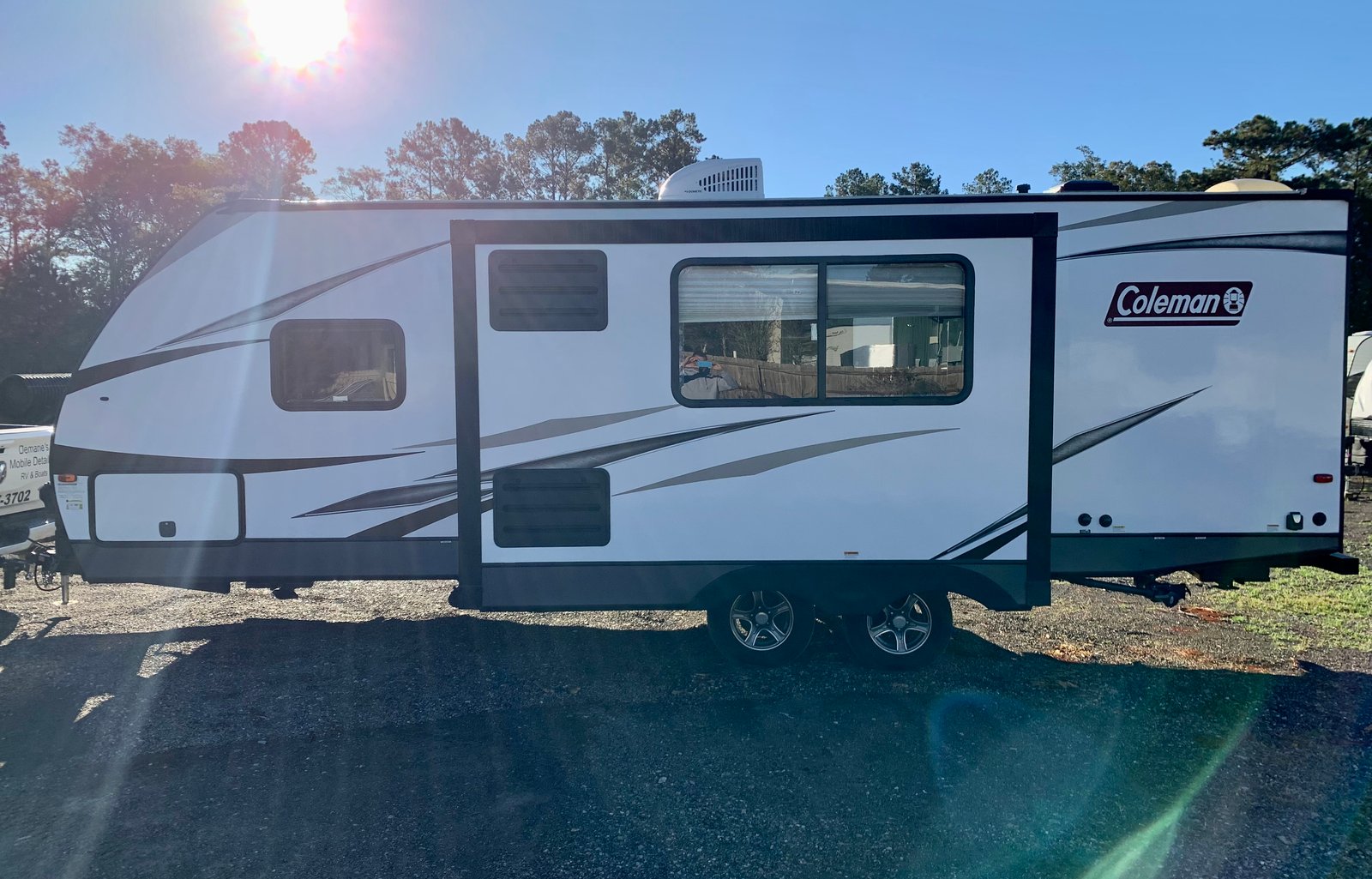 2020 Dutchmen RV Coleman Lantern Series 244BH