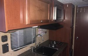 2015 Coachman Clipper 17bh