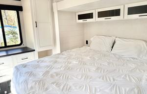 *BRAND NEW* 2026 Jayco - KING BED - 2 Bdrm