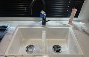 Private RV | Sleeps 8 | Clean & Fully Equipped