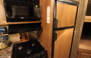2016 Keystone RV Laredo LHT 25BH RV rental photo 5