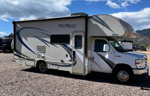 2019 Thor Motor Coach Freedom Traveler 24HE