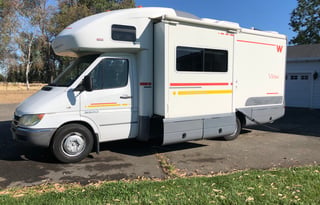 Abbey73 Adventure Winnebago View 23J Sleeps 5