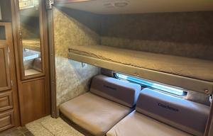 Bunkhouse! 2014 Coachmen Freedom Express 32'
