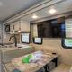 2022 ACE 27 FT Easy to Drive Class A! Sleeps 6-8