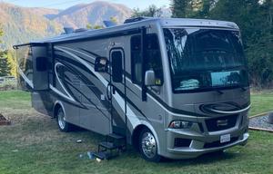 2019 Newmar Bay Star 3124