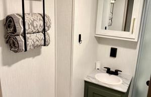 Glamping & Grace - Your HGTV Inspired "Roamstead"