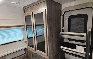 2022 Forest River RV Rockwood Ultra Lite 2911BS RV rental photo 10