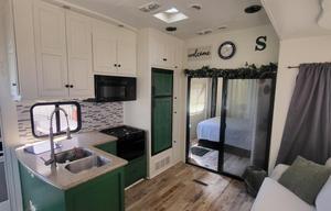 2011 Heartland Cyclone 300C