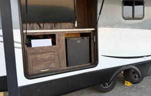 Luxury rear living. Starlink. Family friendly