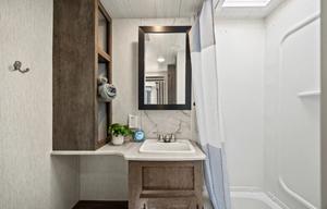 Shasta Lake Evo | Pet Friendly | Spacious | Sac