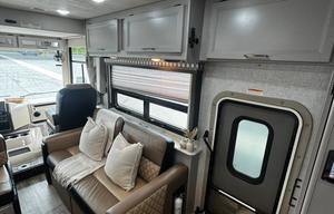 MEET THOR, OUR HIGH CLASS RV FOR 8