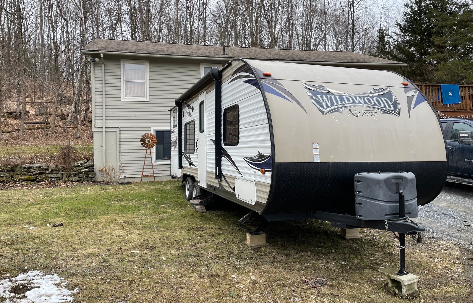 2016 Forest River RV Wildwood X-Lite 261BHXL