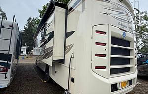 2013 Holiday Rambler Ambassador 36PFT