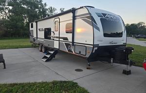 2024 Coachmen RV Apex Ultra-Lite 300BHS RV rental photo 17