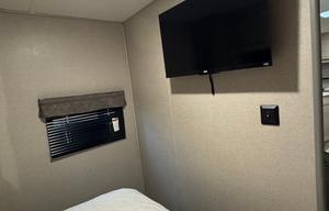 Fully stocked, Pet Friendly RV. SLEEPS up to 12!