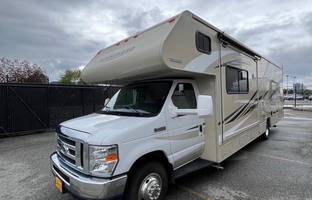 MIRA - 2017 Winnebago Minnie Winnie 31H